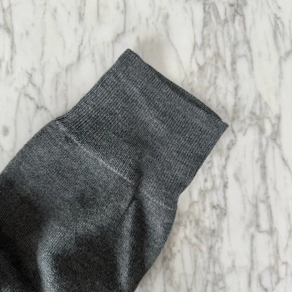 J.Crew men's dark gray turtleneck roll neck sweater, Merino wool, size XL - Picture 6 of 10